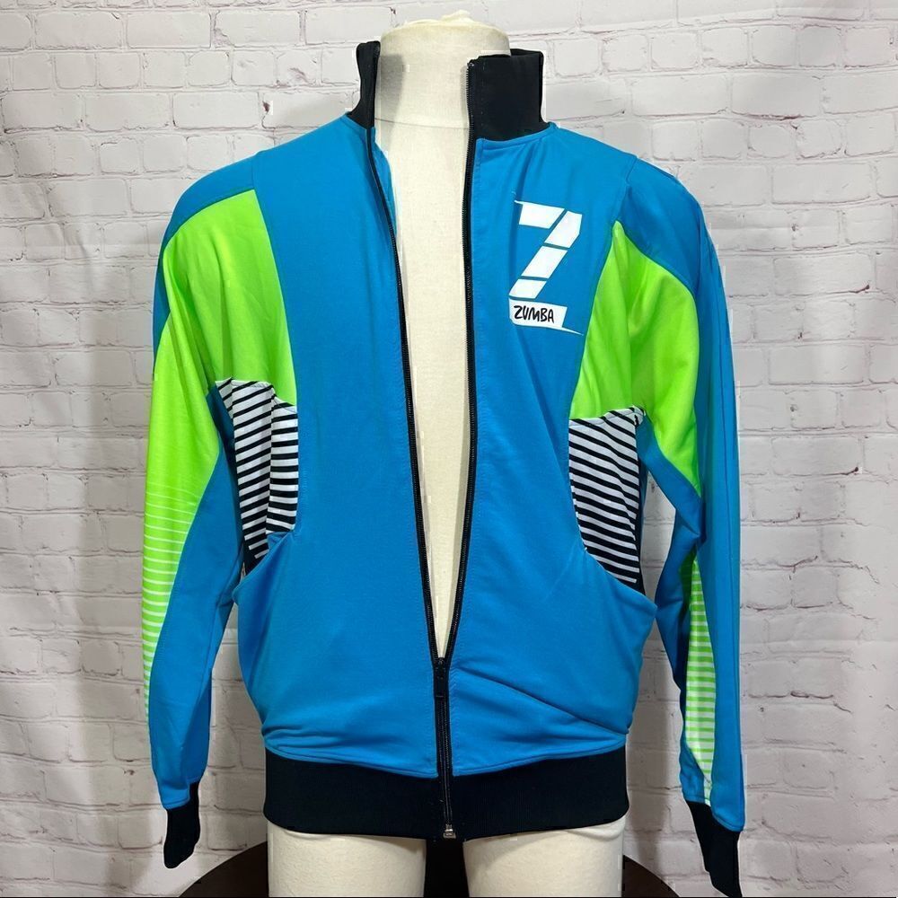 ZUMBA Fitness Better Faster Zip up Jacket. Mens medium nwt